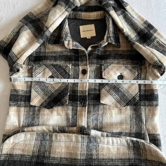 THREAD & SUPPLY Shirt Jacket Shacket S Black Tan Plaid Flannel Chore Pocket - Picture 8 of 15